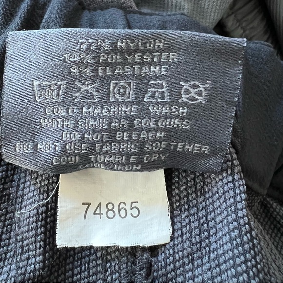 Kathmandu women’s hiking pants black size 10 - Picture 15 of 16